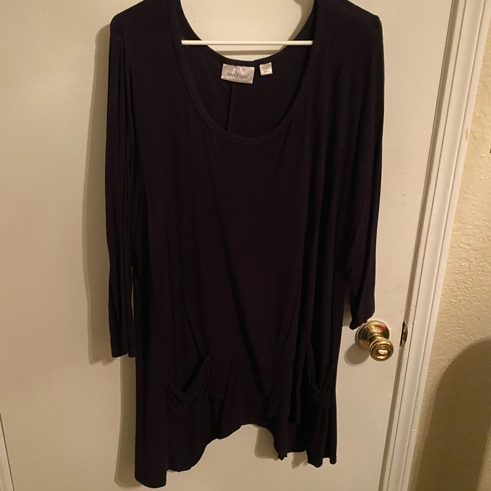 Women's Black Top